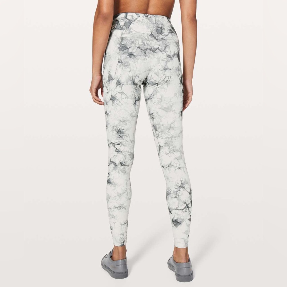 Lululemon Wunder Under Hi-Rise Tight *Shibori 28"
 Antique White Baltic Grey (8)